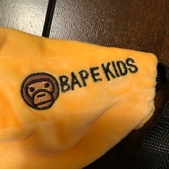 Bape / A Bathing Ape Banana Pouch - Picture 4 of 5
